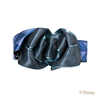 レディースファッションブランドmayla classicのヘッドアクセサリー、『ディズニー ツイステッドワンダーランド』ヘアオブジェ カラーはイグニハイド寮 BL/BK 指定なし 指定なし 指定なし