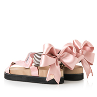 レディースファッションブランドmayla classicのサンダル、プリンセス・レーブ ドール カラーはフェデリカ・エル・サント・クロワ FL ベルト／ストラップ 2.0cm ラウンドトゥ