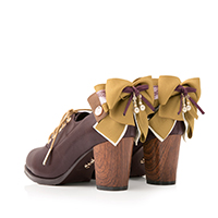 レディースファッションブランドmayla classicのブーティー、カグヤ・モダリティ カラーは蘇比 BR 指定なし 7.0cm ラウンドトゥ