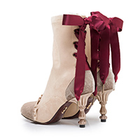 レディースファッションブランドmayla classicのブーティー、ノワール カラーはルーシー BG ヒール 8.0cm ラウンドトゥ