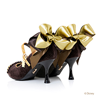 レディースファッションブランドmayla classicのパンプス、『ディズニー ツイステッドワンダーランド』アイコニック シューズオブジェ パンプス   カラーはサバナクロー寮 YE 指定なし 7.0cm ラウンドトゥ